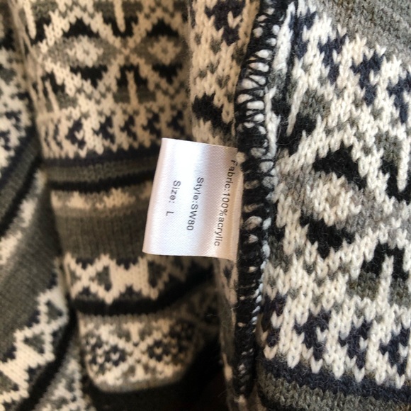 Elon Grey Tribal Pattern Cardigan Fringe Sweater L - Picture 3 of 5